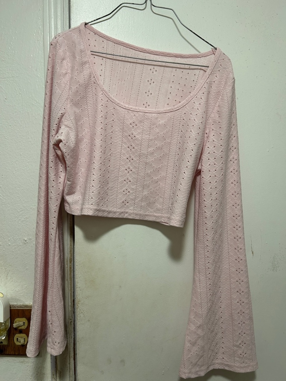 🌸3 for $15🌸 (read description) Pink Eyelet Lace Bell Sleeve Top